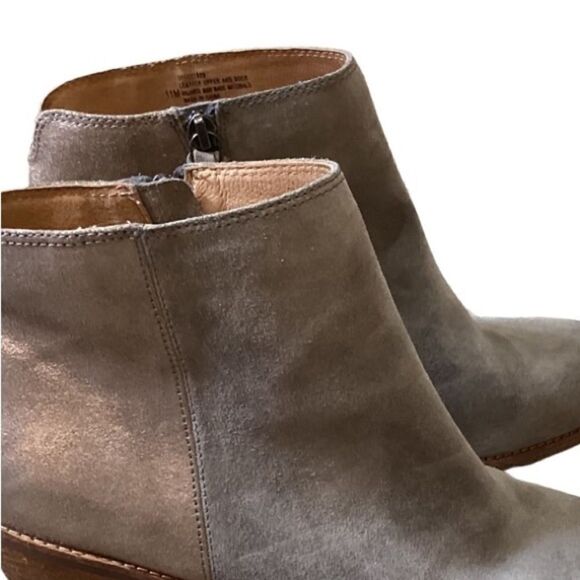 Söfft Canelli Suede Boots Gray & Metallic Sz 11 - Picture 3 of 11